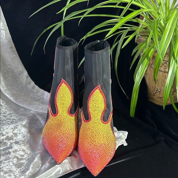 NWOB THALIA SODI FLAME BOOTS 9.5 - Picture 3 of 11